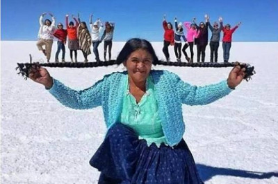 Coba Pose Seperti 14 Foto Ini Bareng Temenmu, Siap-siap Kebanjiran Like Deh!